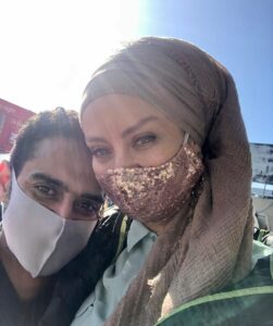 Susan Carland Instagram - COV-Eid mubarak everyone! Wear a sparkly mask! EDIT: sparkly mask from @glitter.is.a.neutral 😊