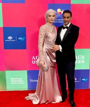 Susan Carland Instagram - Hello from LA! So great to attend the G’day USA gala hosted by the AAA last night, where Waleed was MC! It’s a night that celebrates the relationship between the arts industries in Aus and the US, and one of the highlights of the night was when they brought out piles of Tim Tams to every table. Now friends, I don’t want to alarm anyone but I noticed at the end of the night that someone (can only have been an American, as no Australian would ever) had taken one bite of the Tim Tam and LEFT THE REST ON THE TABLE. This can only be seen as an act of aggression and possibly war from what was once a great ally and I’m sure urgent talks are under way.
ANYWAY. My dress is by none other than @aleemyusufcouture, make up was by @giigiisbeauty and in that last picture? You see me gazing absolutely adoringly at my husband. I know. Too much 🤷‍♀️