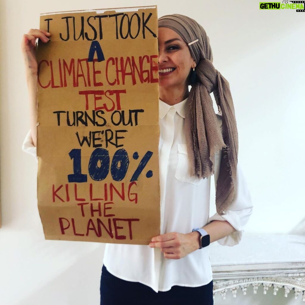 Susan Carland Instagram - See you soon,#ClimateStrike