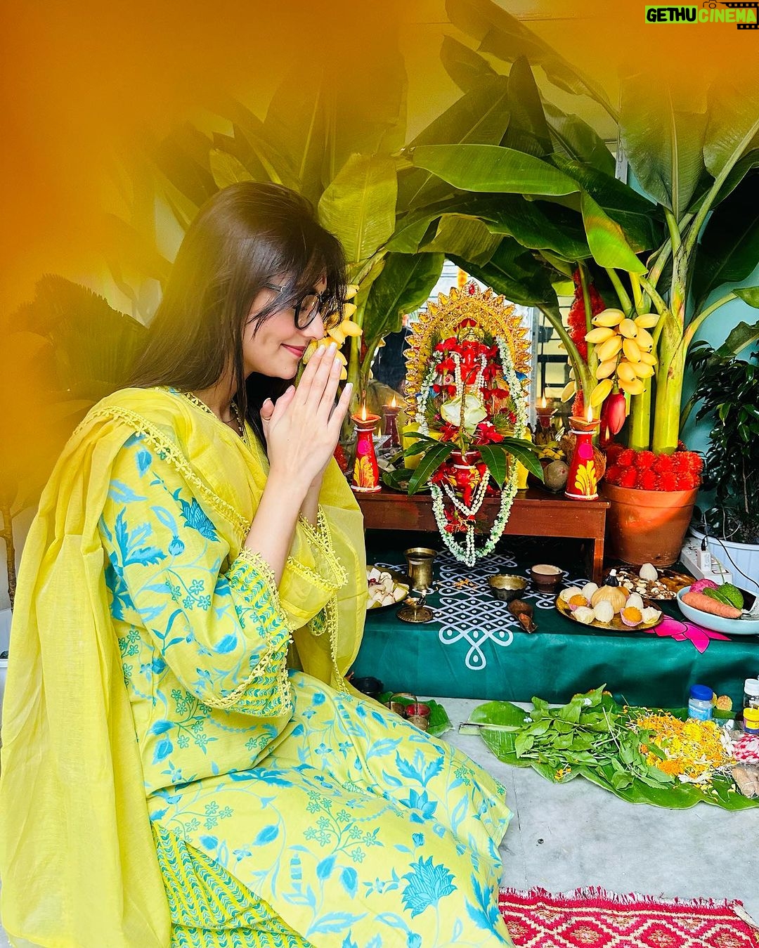 Susmita Chatterjee Instagram - Ganesh Chaturthi 🙏🏻