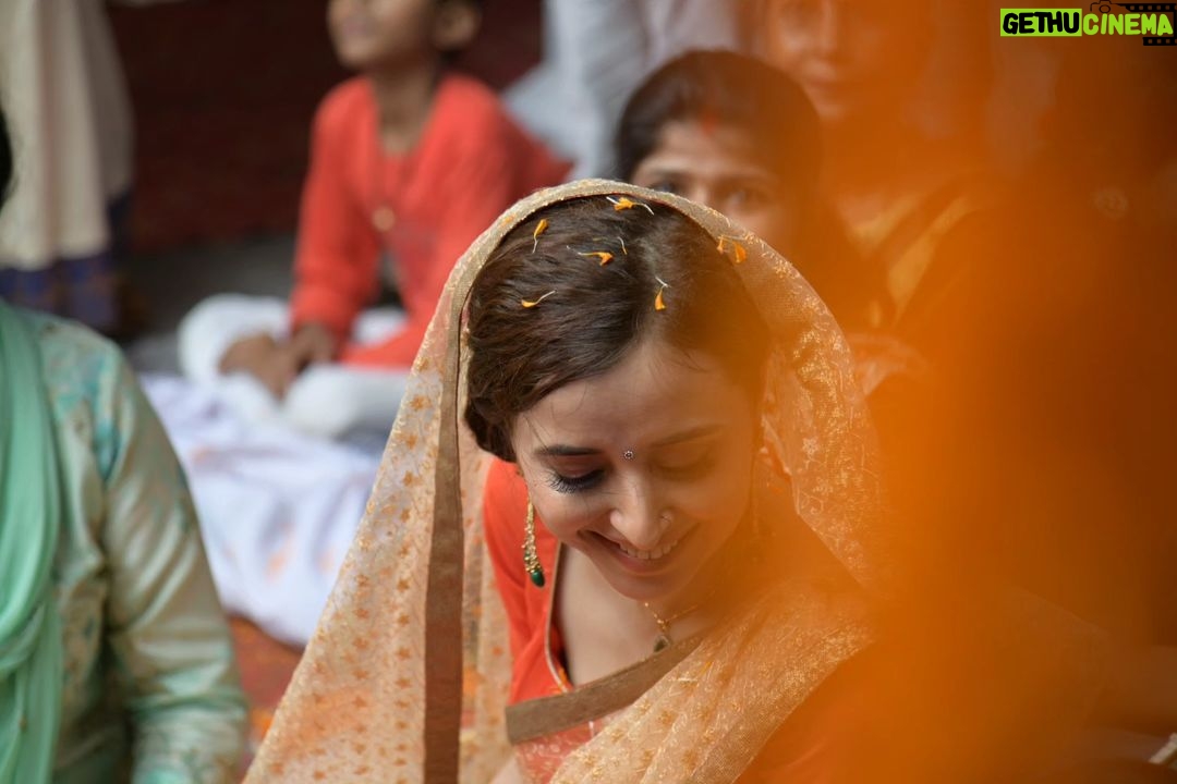 Suzanna Mukherjee Instagram - Till we meet again 💗 📸@deepikapathakofficial @enabshenab #kaalkootonjiocinema #Kaalkoot #behindthescenes #theend #thebeginning #behindthescenes #thelastsupper #suzannamukherjee #enabkhizra #seemabiswas #happyending #thankyouforcoming
