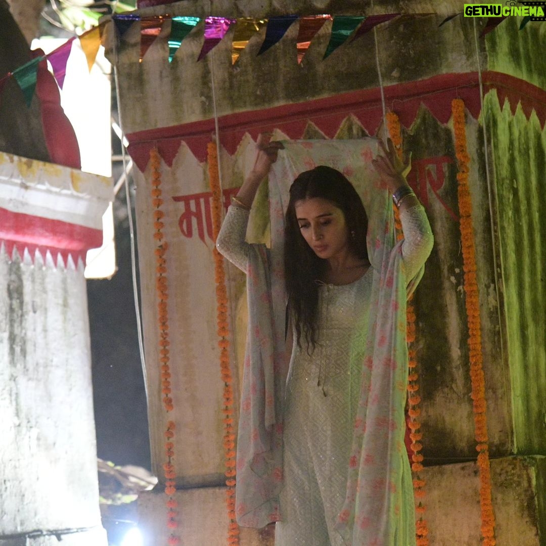 Suzanna Mukherjee - 3 Likes - " Khara re "
Thank-you @sumit.saxena.35912 @maneeshbhattofficial and @raghavandarjun for giving me this moment ❤️
📸 @deepikapathakofficial
#Kaalkoot #kaalkootonjiocinema #suzannamukherjee #behindthescenes #kharare