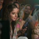 Suzanna Mukherjee Instagram - " Khara re " Thank-you @sumit.saxena.35912 @maneeshbhattofficial and @raghavandarjun for giving me this moment ❤️ 📸 @deepikapathakofficial #Kaalkoot #kaalkootonjiocinema #suzannamukherjee #behindthescenes #kharare