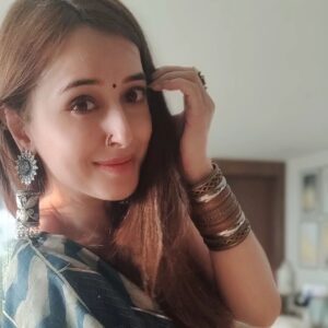 Suzanna Mukherjee Instagram - 🌀💙