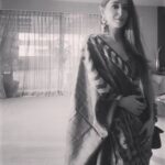 Suzanna Mukherjee Instagram - In the blur of time #suzannamukherjee #happyholidays #blurred #duggadugga #bengalithings