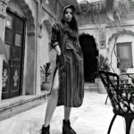 Suzanna Mukherjee Instagram - Just stop And listen Keep listening It will Reveal itself Always So listen #random #suzannamukherjee #jaisalmer #rajasthandiaries #theartistsway
