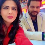 Sweta Singh Instagram - And the World Cup begins! With the coolest, sharpest, most stylish and top of my favourite batter list @sureshraina3 Film city