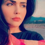 Sweta Singh Instagram - “कुछ तो हवा भी सर्द थी कुछ था तिरा ख़याल भी दिल को ख़ुशी के साथ साथ होता रहा मलाल भी” (परवीन शाकिर) Poonch, Jammu And Kashmir, India