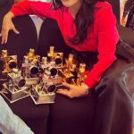 Sweta Singh Instagram - अवसर मिलना क़िस्मत है। आगे आपकी मेहनत है। 🙏 #ENBA @exchange4media @aajtak ENBA @exchange4media 1. Best Spot News Reporting (Jodhpur Riots) 2. Best News Coverage (Ukraine) 3. Best Business News Show (Budget Shwetpatra) 4. Best Late Prime Time Show (Dastak) 5. Best Social Issue program (Dastak unemployment issue) 6. Best Current Affairs Show (Ukraine War) 7. Best News Anchor Hindi (Silver) 8. Best coverage of Gadgets (Military Robots) 9. Best entertainment coverage (Jai Ho with BSF) 10. Best entertainment coverage (Kavi Sammelan at Pangong) 11. Best News coverage (75 years of Independence) 12. Best Promo (Dastak) 13. Best Business coverage (Budget Bazaar)