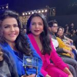 Sweta Singh Instagram – At the ITA
नारी शक्ति के नाम। लिहाज़ा सर्वश्रेष्ठ चैनल का सम्मान लेने का अवसर मिला। 🙏🥰 Film City, Goregaon