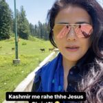 Sweta Singh Instagram – Yousmarg in Budgam district of J&K is called “Meadow of Jesus”. But apart from this unique story, Yousmarg, approximately one and a half hours from Srinagar, is worth a visit. Yousmarg Kashmir