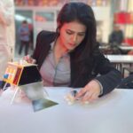 Sweta Singh Instagram - With a “borrowed” model of #vikramlander and #pragyanrover #chandrayaan3 🇮🇳 Moon!