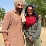 Sweta Singh Instagram - जल्द आ रहा है… @iamsunnydeol #BorderPeGadar