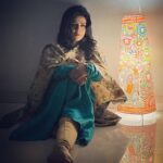Sweta Singh Instagram - हज़ार शमए फ़रोज़ाँ हो रौशनी के लिए नज़र नहीं तो अंधेरा है आदमी के लिए (नुशूर वाहिदी)