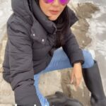 Sweta Singh Instagram - It’s “off season” in Ladakh. मतलब कम tourist और कम cost. तापमान माइनस में है। लेकिन सुकून plus में! ❤️#Day 1 of chhutti Ladakh, India