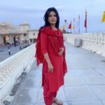 Sweta Singh Instagram - केवल एक स्थान नहीं, शौर्य का तीर्थ #मेवाड़ #udaipur #maharana Udaipur City Palace