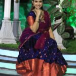Swetha Changappa Instagram - South Indian attire is my all time favourite 😍 we girls always look our best in South Indian attire... Isn't it?❤️ Make up:- @keerthiram28 Costume: @_rityanusaarh_ this was a beautiful outfit. Thank u guys. Jewellery: @v_best_make_up_studio Hairstyle:- @rashmitha_glamourholic Assistant:- @vinoda__890 Co-ordination:- @kxsahanaa Photography:- @b_h_a_r_a_t_h_photography