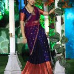 Swetha Changappa Instagram - South Indian attire is my all time favourite 😍 we girls always look our best in South Indian attire... Isn't it?❤️ Make up:- @keerthiram28 Costume: @_rityanusaarh_ this was a beautiful outfit. Thank u guys. Jewellery: @v_best_make_up_studio Hairstyle:- @rashmitha_glamourholic Assistant:- @vinoda__890 Co-ordination:- @kxsahanaa Photography:- @b_h_a_r_a_t_h_photography