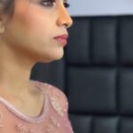 Swetha Changappa Instagram - Just looking like a wow ❤️ that's the compliment I got from everyone for my zee kutumba awards look❤️. N my WOW team who created the beautiful and elegant yet looking like a wow look for me Make up:- @keerthiram28 this was the best❤️ Jewellery:- @velvetboxby ❤️ Hairstyle:- @rashmitha_glamourholic❤️ Blouse designed and stitched by :- @sowmya_t_gowda thank u❤️ Assistant:- @vinoda__890