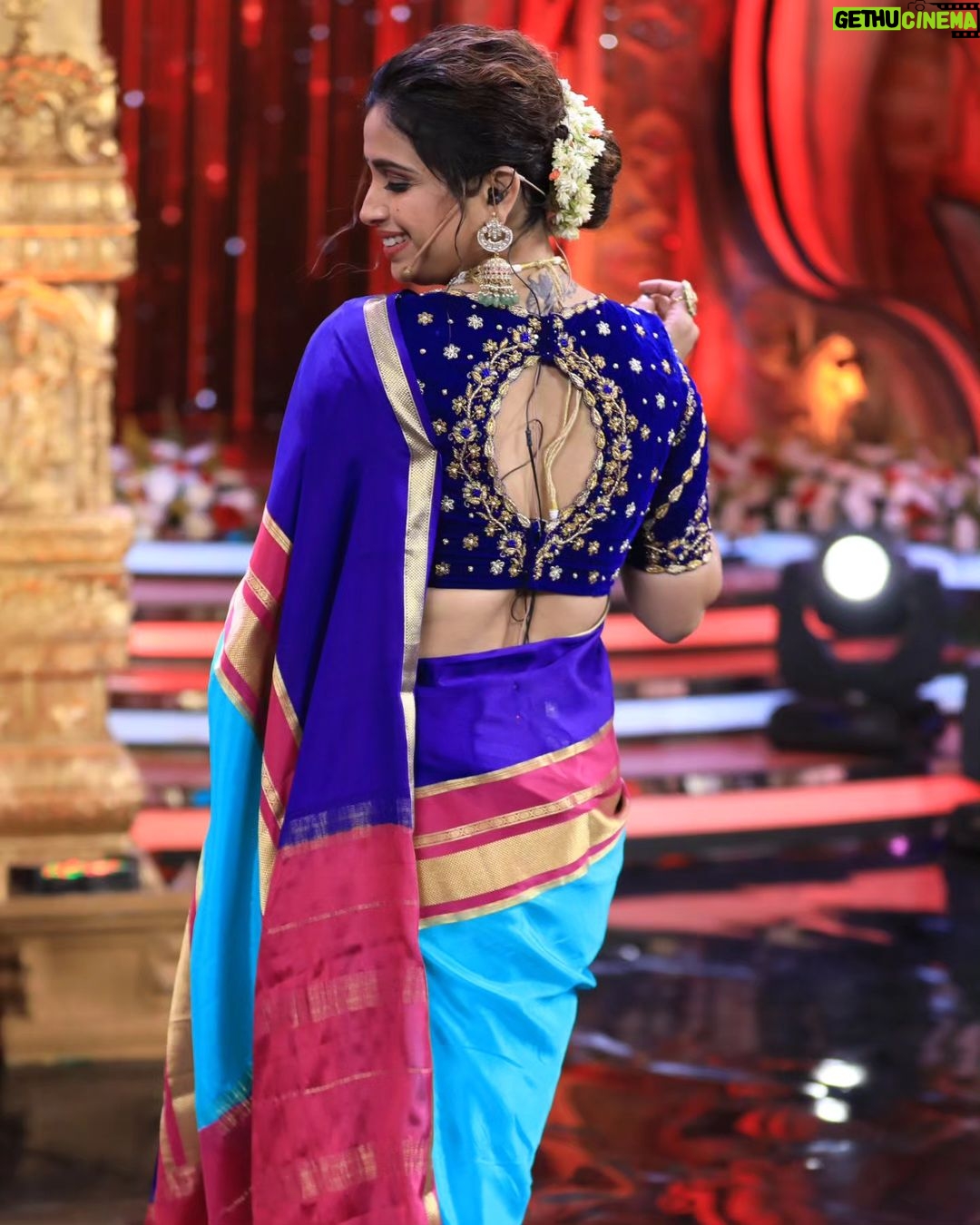 Swetha Changappa Instagram - ಸರ್ವರಿಗೂ ಗೌರಿ ಗಣೇಶ ಹಬ್ಬದ ಹಾರ್ದಿಕ ಶುಭಾಶಯಗಳು💐💐💐 ಎಲ್ಲರಿಗೂ ಸುಖ ಶಾಂತಿ ನೆಮ್ಮದಿ ಕೊಟ್ಟು ವಿಘ್ನ ವಿನಾಯಕ ಕಾಪಾಡಲಿ🙏🏻🙏🏻🙏🏻 Make up :-@keerthiram28 Outfit:- @thenalme Blouse:- @maayarangdesignstudio Jewellery:- @velvetboxby Hairstyle:- @hairstyle_by_shashi Assistant: @vinoda__890