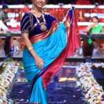 Swetha Changappa Instagram - ಸರ್ವರಿಗೂ ಗೌರಿ ಗಣೇಶ ಹಬ್ಬದ ಹಾರ್ದಿಕ ಶುಭಾಶಯಗಳು💐💐💐 ಎಲ್ಲರಿಗೂ ಸುಖ ಶಾಂತಿ ನೆಮ್ಮದಿ ಕೊಟ್ಟು ವಿಘ್ನ ವಿನಾಯಕ ಕಾಪಾಡಲಿ🙏🏻🙏🏻🙏🏻 Make up :-@keerthiram28 Outfit:- @thenalme Blouse:- @maayarangdesignstudio Jewellery:- @velvetboxby Hairstyle:- @hairstyle_by_shashi Assistant: @vinoda__890