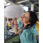 Swetha Changappa Instagram - Cotton candy 🍬🍭 my all time favourite 😋 ನಿಮ್ಮಲ್ಲಿ ಯಾರಿಗೆ cotton candy ಇಷ್ಟ 😍 we allll go back to our good old memories of childhood. I so wish ನಾವು ಎಷ್ಟೇ ದೊಡ್ಡವರಾದರು , ನಮ್ಮಲ್ಲಿರುವ ಮಗುವಿನ ಮನಸ್ಸನ್ನ ಕಳೆದು ಕೊಳ್ಳಬಾರದು... ಅಲ್ವಾ❤️❤️❤️
