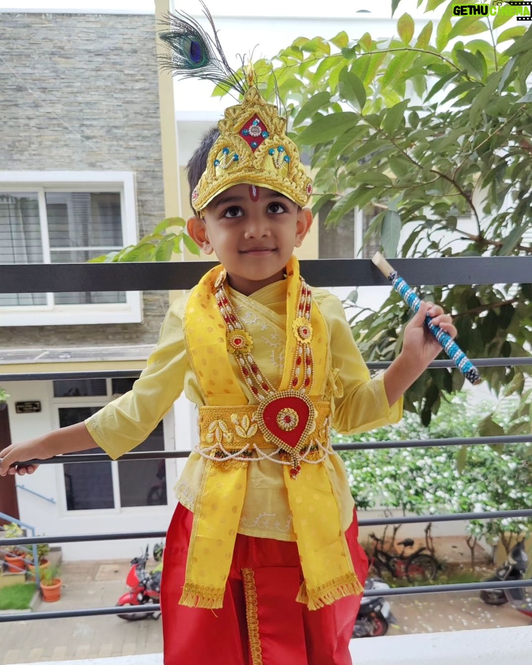 Swetha Changappa Instagram - ನನ್ನ ಮುದ್ದು ಕಳ್ಳ ಕೃಷ್ಣ @jiyaan_aiyappa ನ ಕಡೆಯಿಂದ ಸರ್ವರಿಗೂ ಕೃಷ್ಣ ಜನ್ಮಾಷ್ಟಮಿಯ ಶುಭಾಶಯಗಳು ❤️🧿