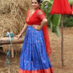 Swetha Changappa Instagram - “Happiness is not something ready-made. It comes from your own actions.” ❤️ Makeup & hair:- @manasasukruth_makeover Outfit:- @tvasta_designstudio Jewellery:- @velvetboxby Assistant:- @vinoda__890 Co ordinater- @kxsahanaa