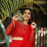 Swetha Changappa Instagram - Smile❤️. It's your Day Today❤️ Makeup:- @keerthiram28 Outfit:- @the_knots_fashion_house Hairstyle:- @hairstyle_by_shashi Assistant:- @vinoda__890 Co ordination:- @kxsahanaa Photography:- @rakesh_hg_photography