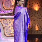 Swetha Changappa Instagram - ಸೀರೆ ನನ್ನ all time favourite 😍 ಕೊಡವ ಶೈಲಿಯ ಸೀರೆ ಎಷ್ಟು ಚಂದ ಅಲ್ವಾ😍 ಜೋಡಿ no 1 ಕನ್ನಡ ರಾಜ್ಯೋತ್ಸವ special episode ಗೆ ನನ್ನ ಅಲಂಕಾರ ❤️ Make up:- @keerthiram28 Outfit:- ,@classydesignerstudio Loved the colour of the saree. Thank u. Indeed it was classy❤️ Jewellery:- @velvetboxby This jewellery was extremely beautiful ❤️ Hair:- @hairstyle_by_shashi Assistant:- @vinoda__890 Co -ordination:- @ @kxsahanaa Photography:- @b_h_a_r_a_t_h_photography