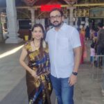 Swetha Changappa Instagram - ಮಂಗಳೂರಿನ ಹಲವಾರು ಪುಣ್ಯ ಕ್ಷೇತ್ರಗಳಿಗೆ ದೀಪಾವಳಿಯ ಸಮಯದಲ್ಲಿ ಕುಟುಂಬದವರೊಂದಿಗೆ ಭೇಟಿ ನೀಡಿದ ಕ್ಷಣಗಳು ❤️🙏🏻 ದೇವಸ್ಥಾನದಲ್ಲಿ ದೇವರ ದರ್ಶನ ಮನಸ್ಸಿಗೆ ನೆಮ್ಮದಿ ನೀಡಿತು 😊 ಮಂಗಳೂರಿಗೆ ಸುಮಾರು ವರ್ಷಗಳ ನಂತರ ಹೋಗಿದ್ದು. ಮಂಗಳೂರಿನ ಜನತೆಯ ಪ್ರೀತಿಗೆ ನಾನು ಸದಾ ಆಭಾರಿ🙏🏻🙏🏻🙏🏻