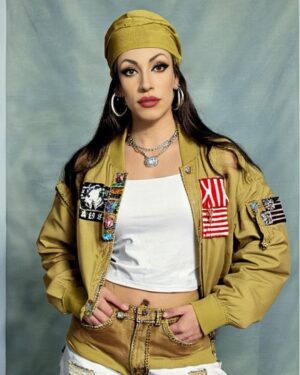 Tabris Berges Instagram - Anuario de los 90s siempre fui una chica rebelde #anuario90s #drag #tiresias