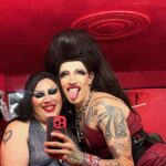 Tabris Berges Instagram – – Money is the anthem of success y nimoderrimo –
💵💰💸💵💰💸💵💰💸
Gracias a @persephonewitch  por mi hermosa pela 
#lanadelrey #drag #tiresias #lmd #dragisthenewpunk La Purísima