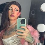 Tabris Berges Instagram – “El que quiero, no me quiere
Como quiero que me quiera
Hoy termina la condena
Me diviertes, maybe tú eres el que me libera” Colonia Del Valle