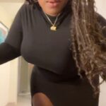 Tacarra Williams Instagram - HAPPY FRIDAY @officialteewright718 is at it AGAIN 🎶🎶 #lilbrother #music #banger Hair: @the_crown_whisperer Hampton, Virginia