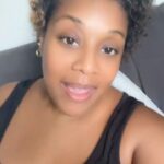 Tacarra Williams Instagram - BETTER TO SQUEEZE YOU WITH MY DEAR!!! 😂😂😂 #tacarrawilliamscomedy #tacarrawilliams #fun #fatvsphat #thick NEW AUDIO #DUETTHIS