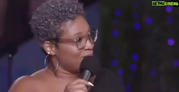 Tacarra Williams Instagram - Tacarra Williams will be taking the stage in a few weeks at the Baltimore Comedy Factory! Tickets are now available to purchase online π πΈ @tacarracomedy π December 22-23 π Baltimore Comedy Factory #baltimorecomedyfactory #baltimore #comedy #standupcomedy #comedyshows