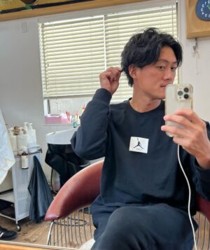 Tadanari Lee Instagram - 我が地元吉祥寺で✂️

#ユザワヤでミニ四駆走らせたな
#ハーモニカ横丁が綺麗になりすぎ
#サーカスのクレープが懐かしいぜ

#吉祥寺好きと繋がりたい