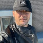 Tadanobu Asano Instagram - コラボで作った服 とっても気に入ってます！ ありがとうございます！ zozojp @modelab_jp
