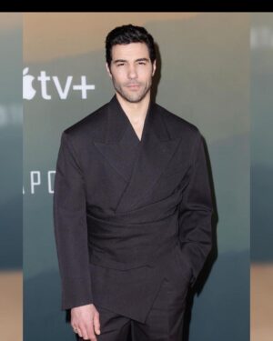 Tahar Rahim Instagram - Who will fight for our future? 🌍
•
#EXTRAPOLATIONS is streaming on @AppleTVPlus tomorrow