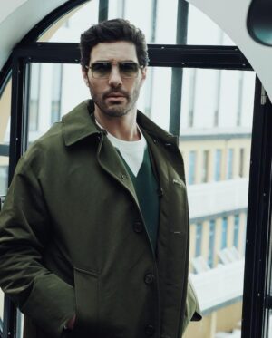 Tahar Rahim Instagram - Thanks @esquiremiddleeast and 🖋 @mrpeaker
📸 @paulmorelstudios