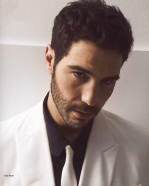Tahar Rahim Instagram - With 👑 JODIE 
.
Merci @madamefigarofr 🙏🏼