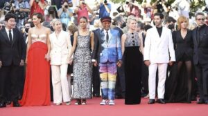 Tahar Rahim Instagram - Mylène, Melanie, Maggie, Jessica, Matti, Kang-Ho, Kleber and Spike. 
I miss you already.
What an unforgettable adventure!
All my gratitude to Thierry Fremaux, Pierre Lescure, Laurence Churlaud, Laure Cazeneuve… for taking such good care of us and to ALL the people who have made this Cannes Film Festival possible.
Congratulations to all the film’s team who competed this year 👏🏼
And thank you from the bottom of my heart for the unfailing support 🙏🏼
Love