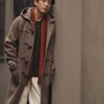 Takashi Sakurai Instagram - Brooks Brothers @brooksbrothersjapan シーズンビジュアルを、麗ちゃん @reikotakagaki とやらせて頂いております 大好きなブルックスのビジュアルをやらせて頂けるなんてとても嬉しいです ちなみに現場で一目惚れしたこのダッフルコートのグレーを頼んでしまいました 是非ご覧ください #brooksbrothers #ブルックスブラザーズ #ブルックスブラザーズジャパン #brooksbrothersjapan #👦🏻👩🏻BB