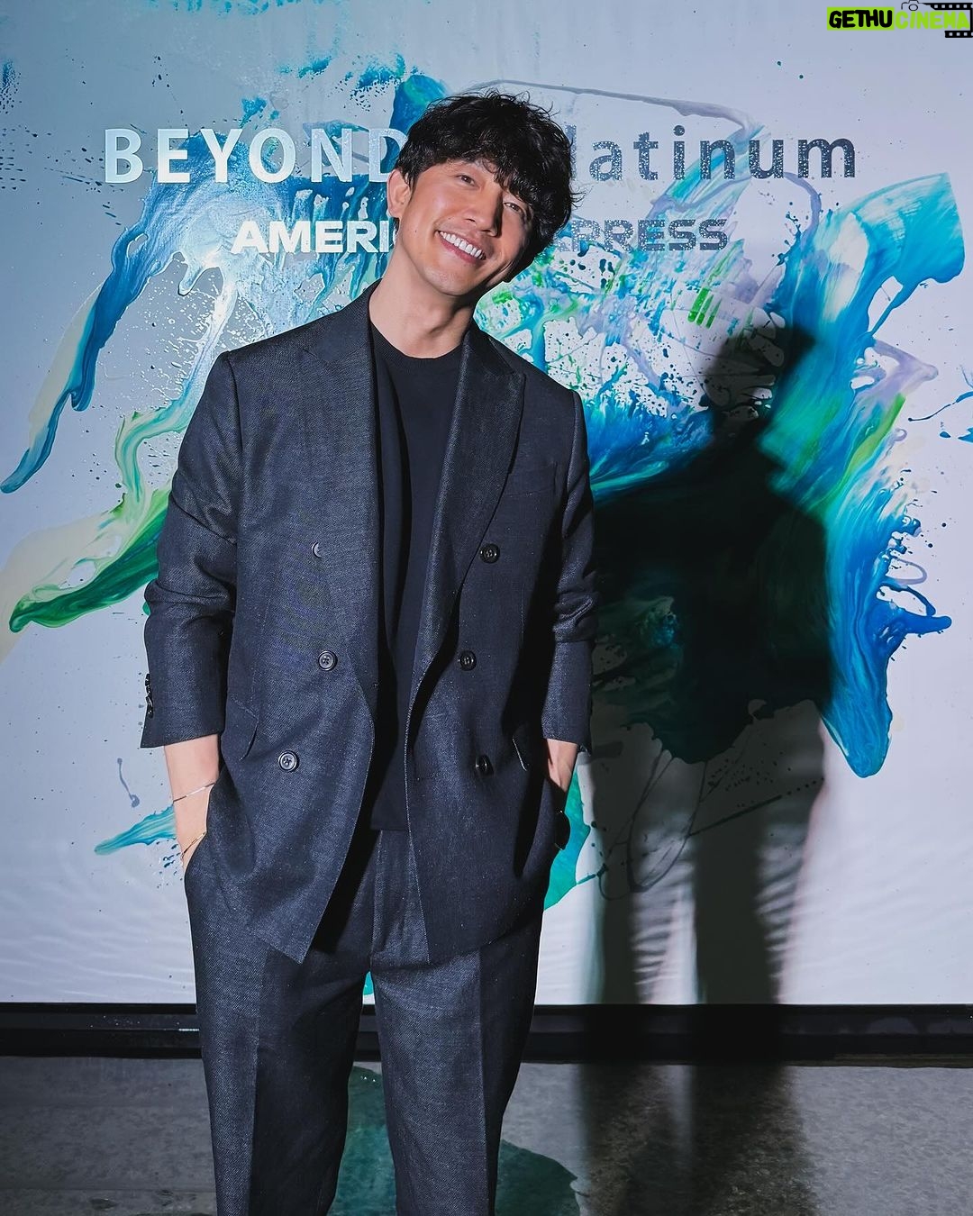 Takashi Sakurai Instagram - アメリカン・エキスプレス“BEYOND by Platinum” いつも素晴らしいサービスと体験を提供してくれているアメックスさん @amexjp 今夜はこちらの東京都現代美術館にてスペシャルなエキシビジョンが開催されました ゴエミヨやミシュラン掲載のレストランのフードや、スペシャルなアーティストの演奏などとても素敵な夜となりました! #amex #アメックス #アメックスプラチナ #PR