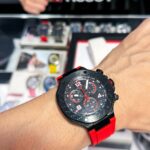Takashi Sakurai Instagram – MotoGP™️ 日本グランプリにてTISSOTさん @tissot_official ブースへ遊びに行ってきました
そうですTISSOTのTをやっております
ハズレ無しのグッズの抽選会、時計の試着、限定モデル&バスティアニーニのサインの展示等、盛り沢山でございました
試着で新たなTISSOTの時計との出会いもありましてやはり試着ってホント大事だなと実感しております
TISSOT sprintのスタートは大迫力でした!
#Tissot
#ティソ
#ツインリンクもてぎ
#motogp
#motogpmotegi
#motogpjapan
#OfficialTimekeeper
