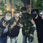Takashi Tsukamoto Instagram - 俺らも映画版スプレビメンバー集合😬👍 もう何十回と涙を堪えながら最後まで目に焼き付けました🙏 最&高でした‼️ hideちゃん最高にカッコ良かったよ😍ありがと👍また春に会いましょう #hide #hidewithspreadbeaver #ina ちゃんも最高にカッコ良かった #5月2日 #神奈川県民ホール