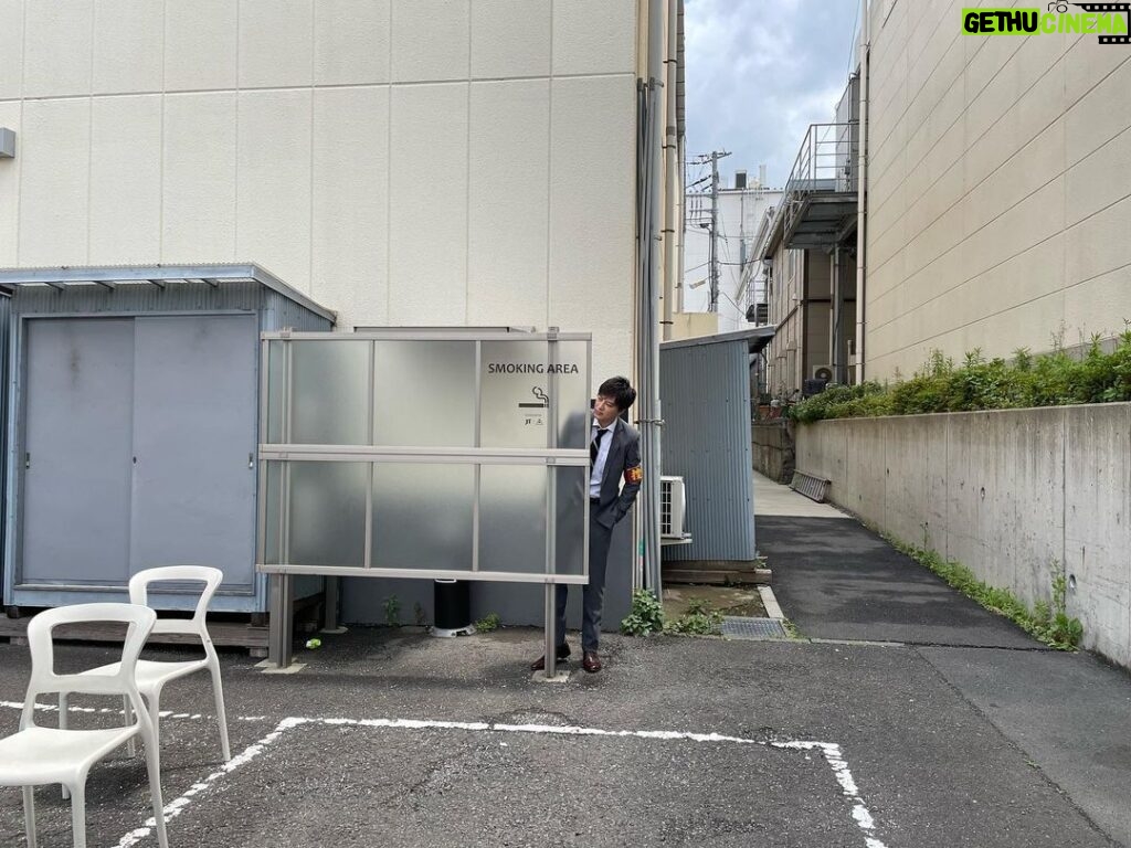 Takashi Tsukamoto Instagram - #刑事7人 #ロケ #晴れ #暑い
