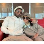Tamer Hosny Instagram - ‎وصولي دبي انا و تاليه مطقمين ولابسين زي بعض 😀 بالمناسبه والله الاستقبال ده حصل عشان تاليه كل الحب و الاحترام للمنظمين الكرام ‎و ادارة فندق @palazzoversacedubai …جماهير دبي الغاليين منتظركم بكرا ان شاء الله في الحفله