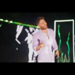 Tamer Hosny Instagram - يمكن قولت كتير على حفلات انها من احلى حفلات حياتي بس حفلة العلمين امبارح بجد هي احلى و اهم حفله عملتها في مشواري الفني كله من اول دخلة الحفله بالطيران على كل هذا الارتفاع و اللوحه الخاصه بكل اغنيه بغنيها من عروض استعراضيه متناسقه مع كل الجرافيكس المعروض على الشاشات المتناسق ايضاً مع ابهار الالعاب الناريه اللي بيعبر عن كل حرف في اي اغنيه بغنيها ، بجد الحفله دي كان وراها ناس كتير مخلصه و بتحب شغلها و قبل اي شيء حابين بعض و حابين الخير لبعض عشان كده طلعنا بالنجاح الجماهيري الخرافي ده و النجاح المسرحي التاريخي ده … شكراً جمهورنا الراقي .. شكراً صناع الحفله … شكراً لاختياري لافتتاح مهرجان العلمين 💪🇪🇬 #العالم_علمين